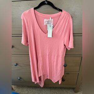NWT Cupio Juliana beautiful pink top. Great condition.